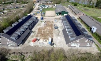 Bouw twee huizen Muiden verloopt voorspoedig